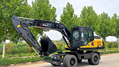 Экскаватор колесный BULL EW180-PLUS